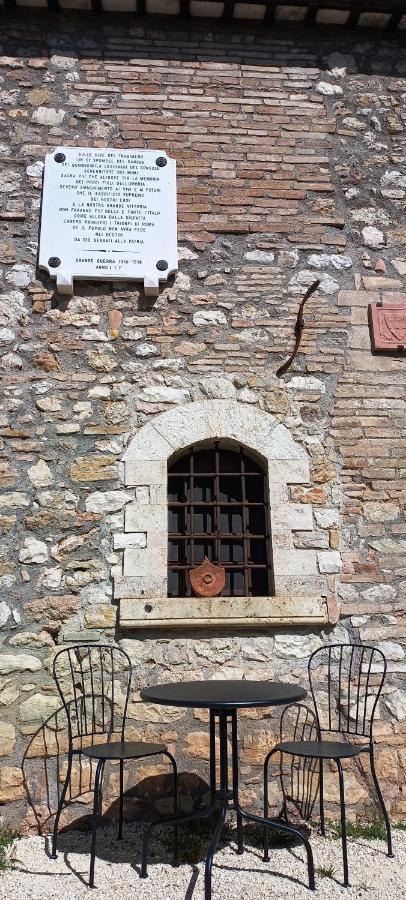 Domus Antiqua Bed & Breakfast Spello Eksteriør bilde